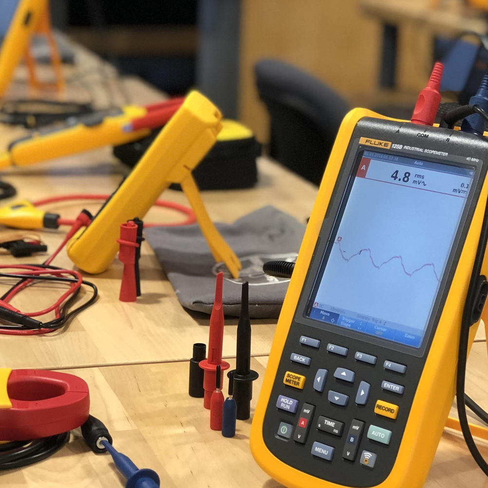 FLUKE 124B SET  정품 플루크 스코프미터 세트, 휴대용 오실로스코프(40MHZ)