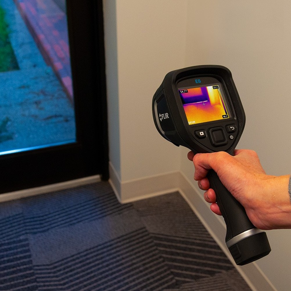 FLIR E8-XT 플리어 휴대용 열화상카메라 (-20C~550C)